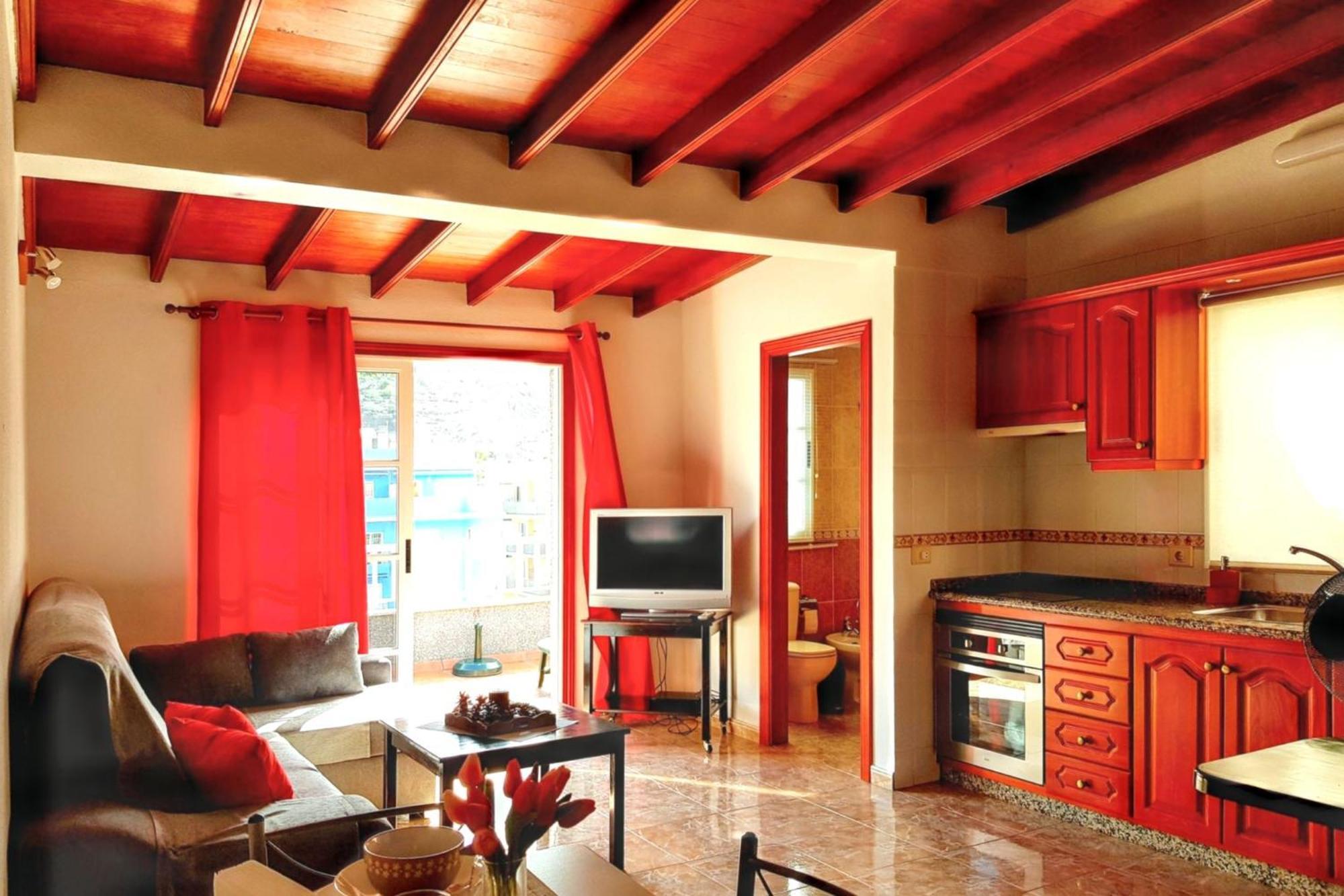 Modern Apartment In Puerto De Santiago - 65 Sqm - Mountain View Eksteriør billede