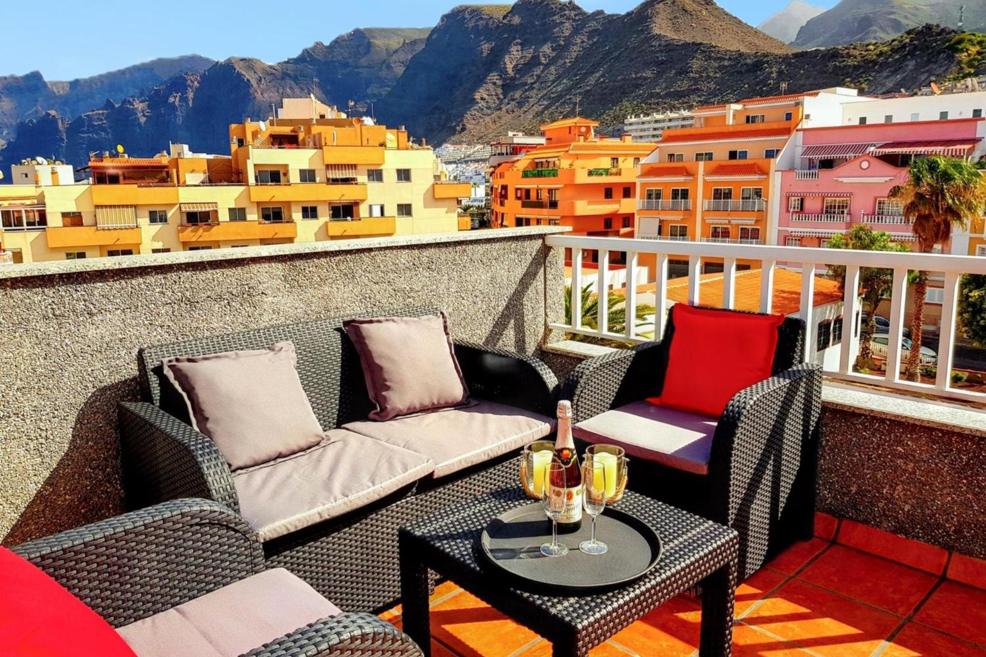 Modern Apartment In Puerto De Santiago - 65 Sqm - Mountain View Eksteriør billede