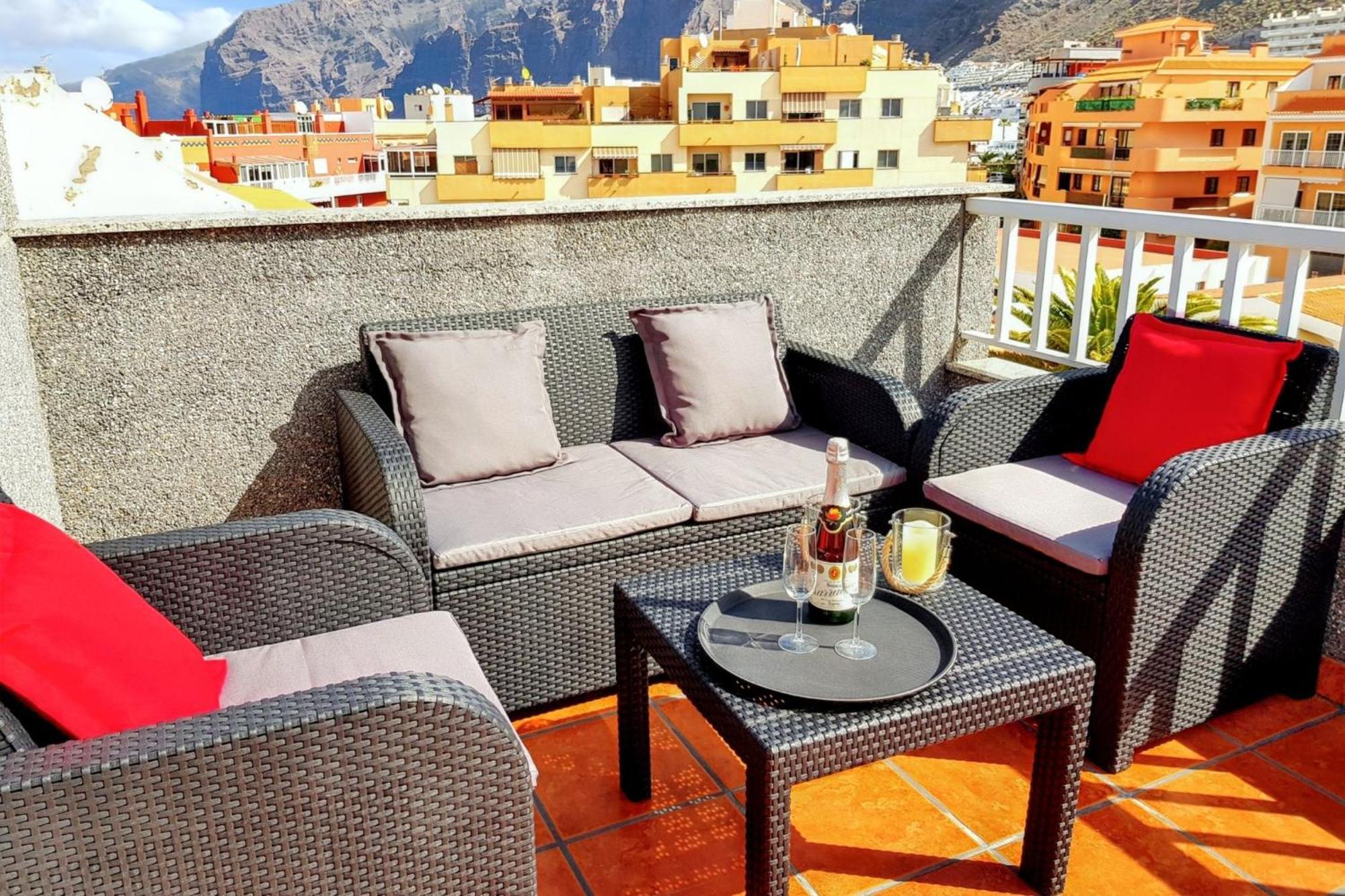 Modern Apartment In Puerto De Santiago - 65 Sqm - Mountain View Eksteriør billede